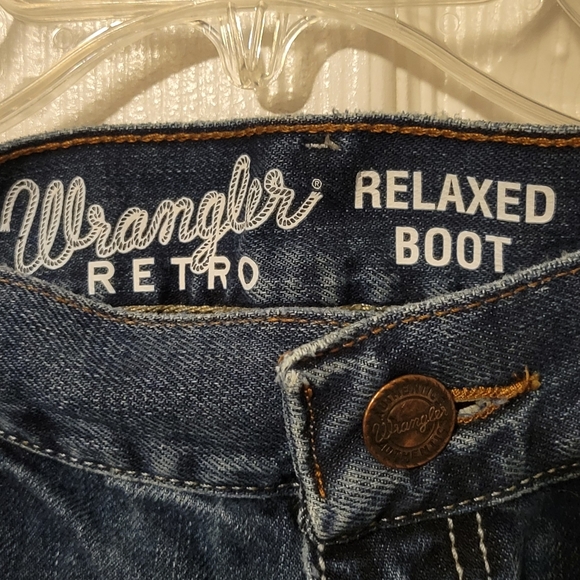 Wrangler Retro Relaxed Boot Jean's  Size 36 X 30 - Picture 3 of 8